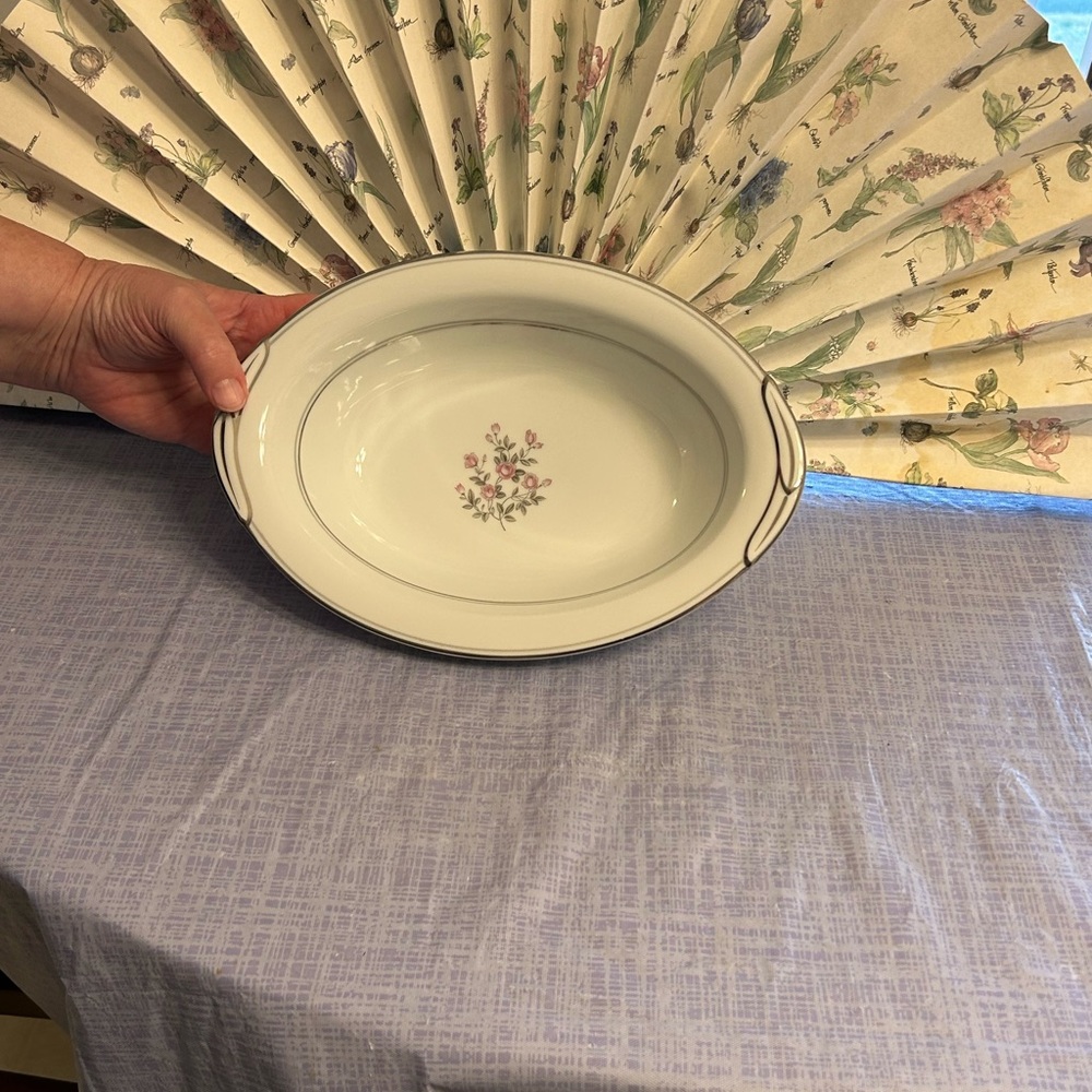 White Noritake China Stanton Dish (I’m accepting offers on this item).